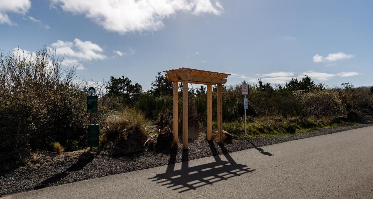 Villa Whale Of A Tale Ocean Shores Exterior foto